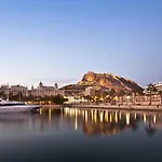 Grande Y Luminoso En El Centro De * Alicante
