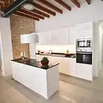 Grande Y Luminoso En El Centro De *